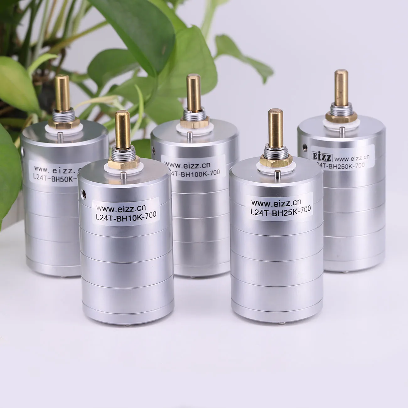 1PC EIZZ Potenziometro a 4 Canali Stereo 10K 25K 50K 100K 250K 24 Passi, Attenuatore Audio Logaritmico per Hifi Audio DIY