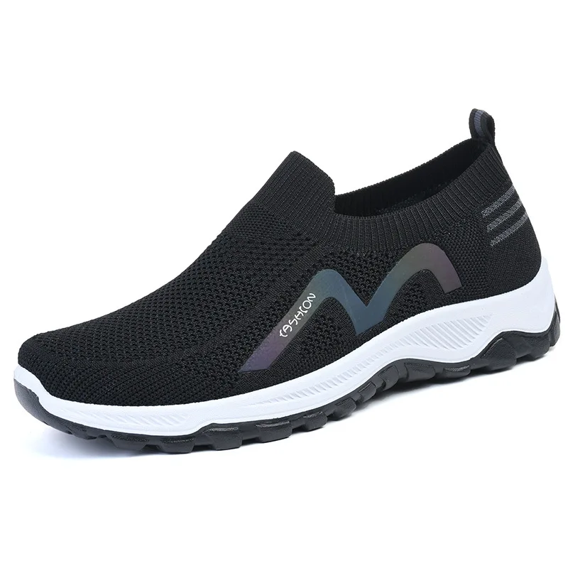 Hot selling knitted mesh men's sports shoes in spring and summer, soft sole, anti slip and wear-resistant dad's shoes