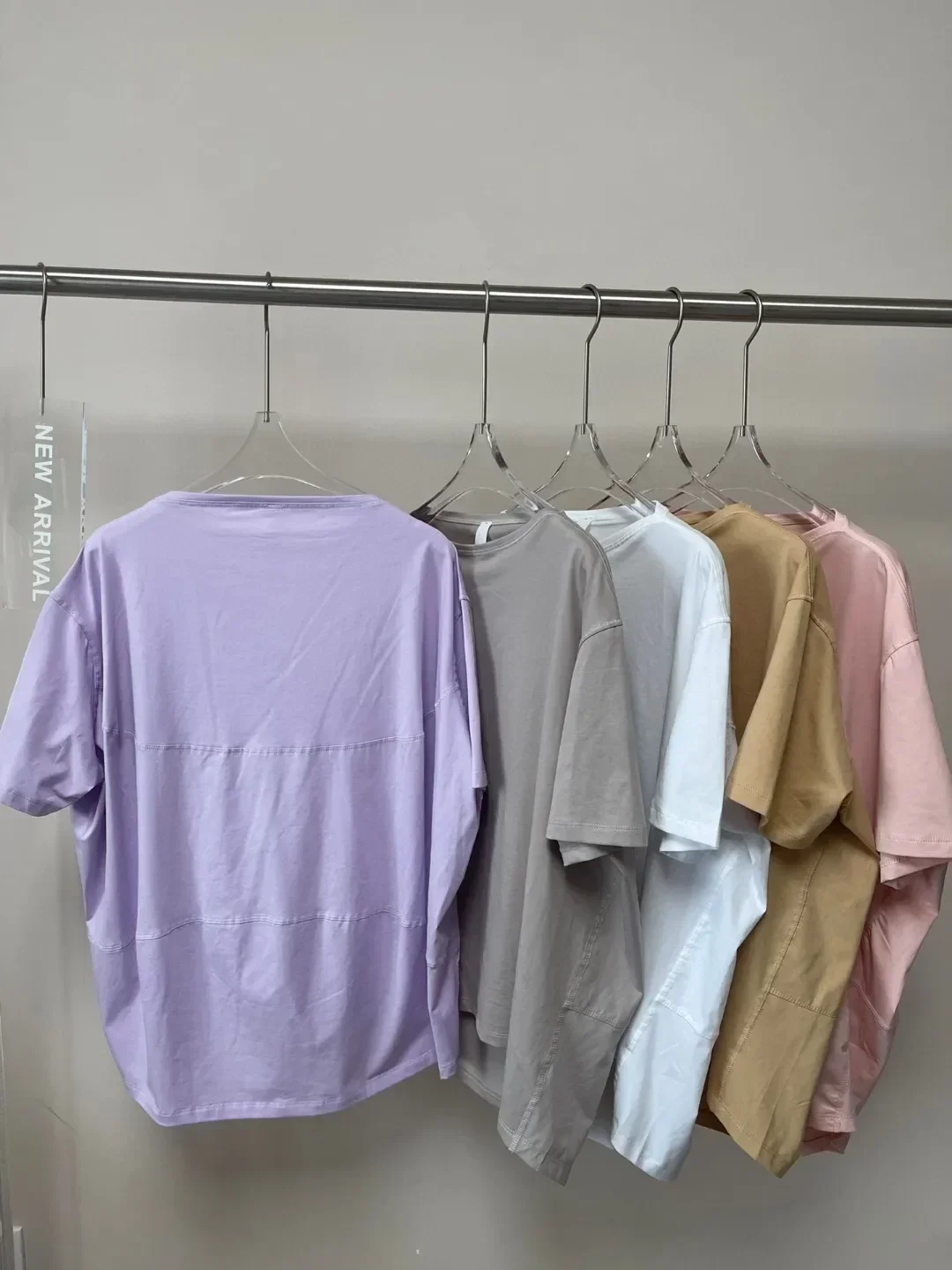 Рисунок 2 - Свободные топы Для Йоги Lulu