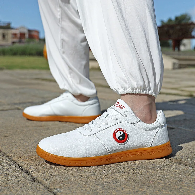 Unisex Tai Chi Shoes Men Women Size 36-44 Non-slip Martial Arts Sports Shoes Ultra Light Outdoor Training