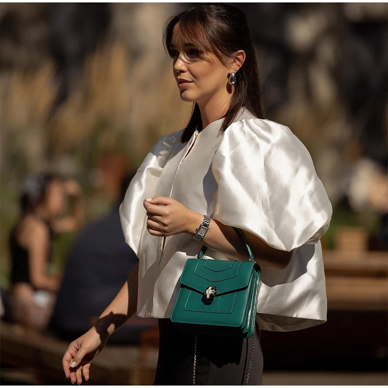 Blusas elegantes con mangas abullonadas y cuello redondo para mujer, estilo vintage, holgadas y lisas, con una sola botonadura, para verano