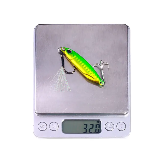 해양 낚시를 위한 현실적이고 유연하며 다기능 지그