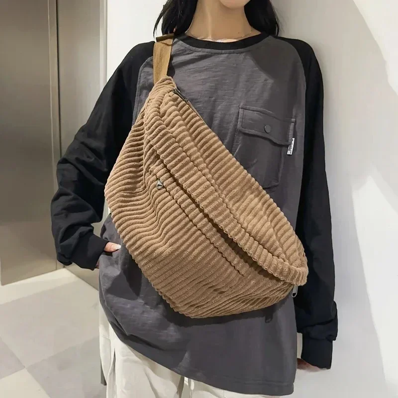 Large Capacity Waist Bag Women Shoulder Crossbody Bags Casual Fanny Pack Simple Phone Purse Corduroy Waist Bag Ladies Banana Bag