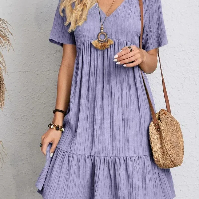 Fashionable New Summer Solid Color V-neck Cake Skirt Casual Short Sleeved Dress 237