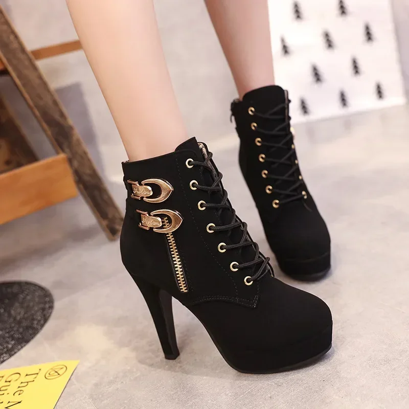 2023 New Platform Boots Autumn Winter Women Boots High Quality Solid Lace-up European Ladies Shoes PU Leather Platform Shoes