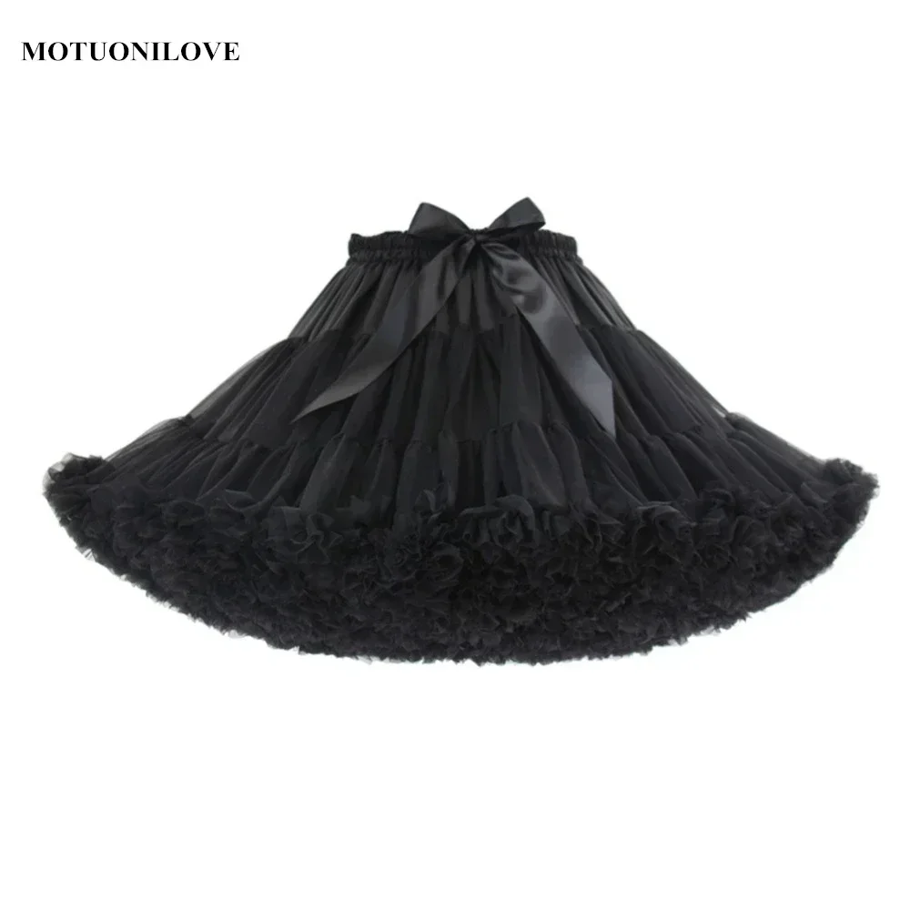 Lolita Petticoat Woman Free Short