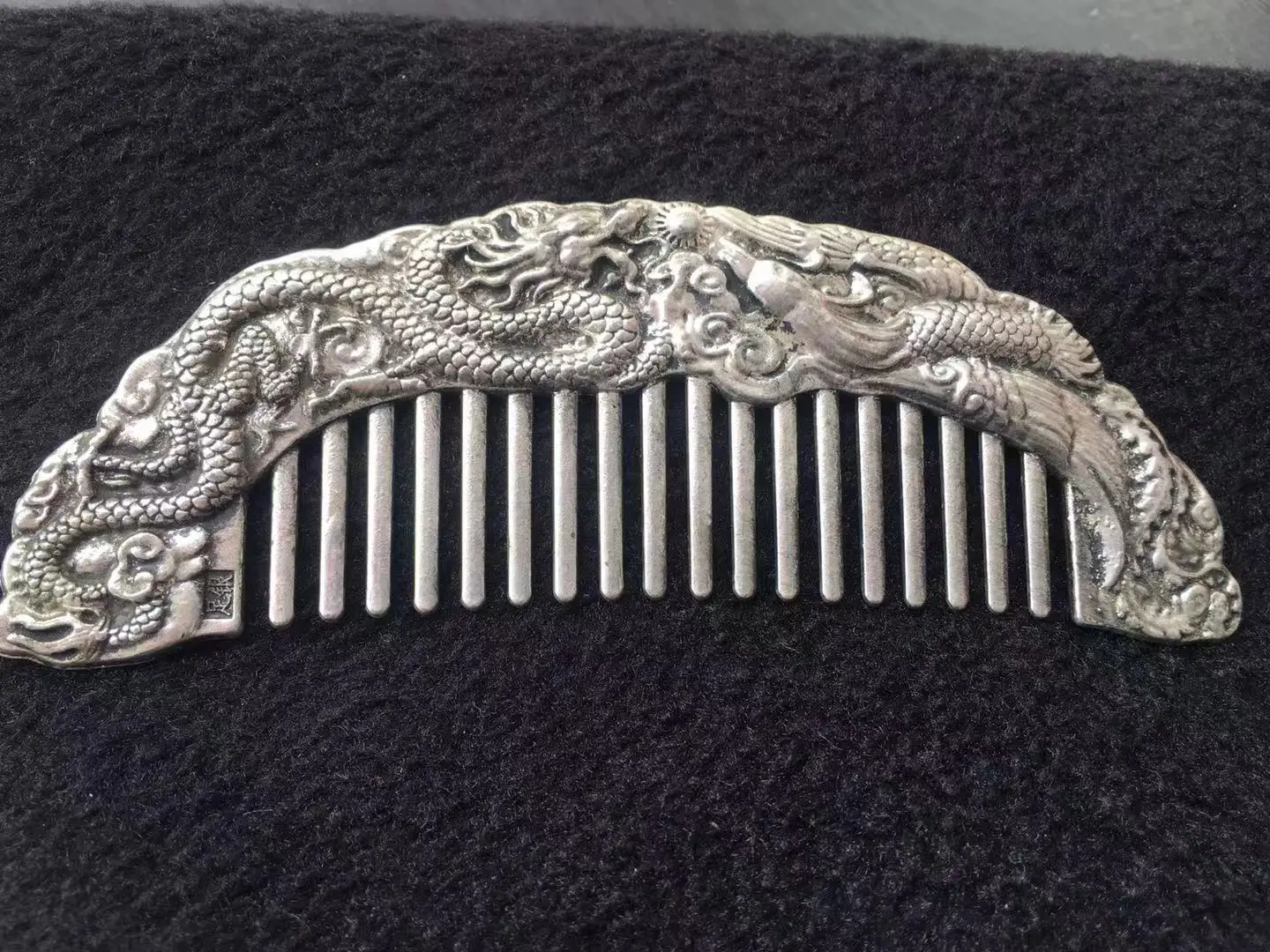 

Handmade Miao Silver Dragon Phoenix Comb Silver Comb