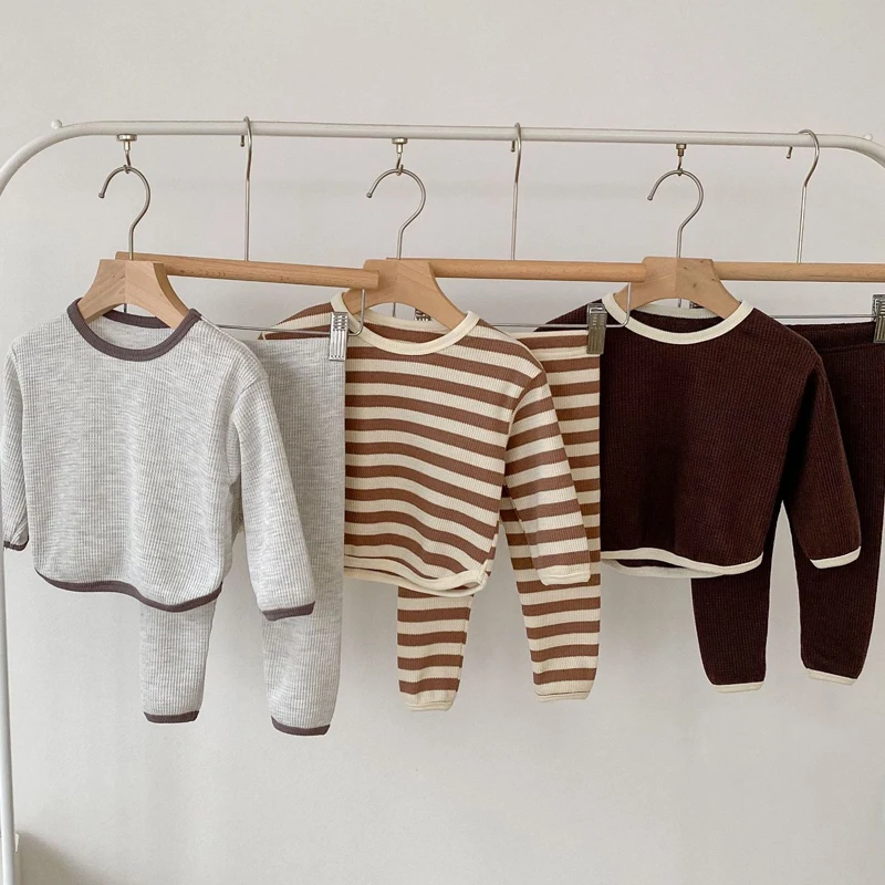 

Spring Autumn New Baby Boys Girls Suits Fashion Solid O-Neck Pullover Tops +Pants Korean Leisure Long Sleeve Children Sets