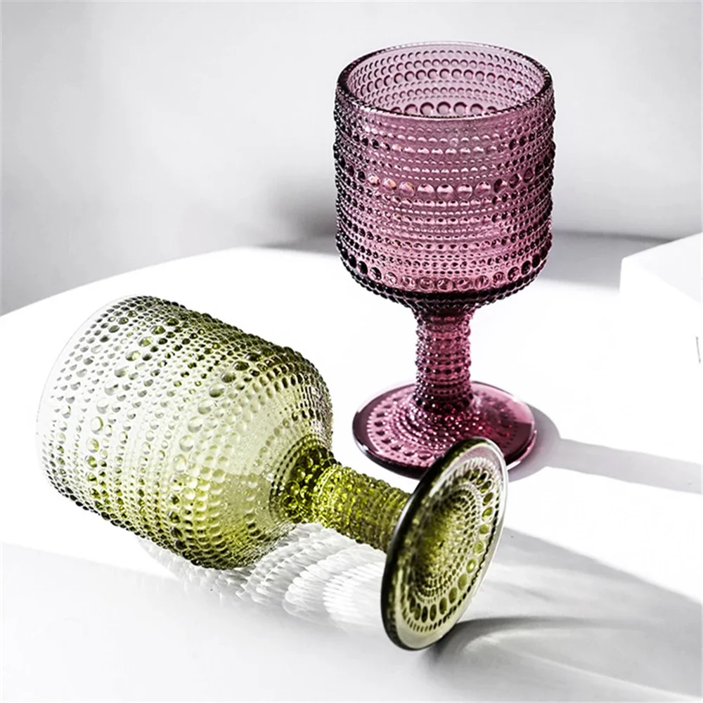 

2pcs Glass European Retro Colored Wine Glass Goblet Wedding Party Red Wine Goblet Carved Embossed Juice Cup Water Glassware