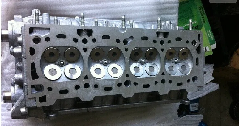 complete F16D4 F16D4/L4 A16XER A16LET Engine Cylinder Head