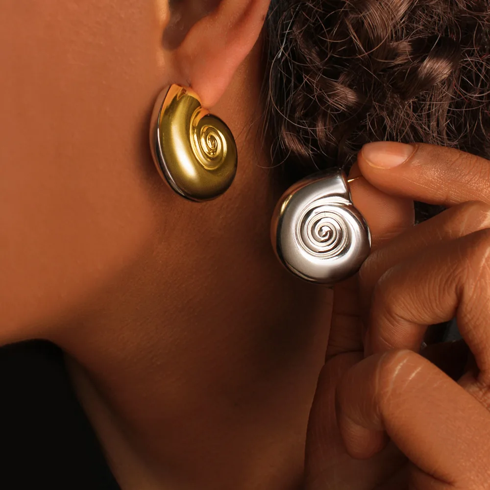 Vintage Two-tone Chunky Sea Snail Ear Studs Glossy Stainless Steel Metal Double CC Circle Hoop Earrings Punk Jewelry Waterproof