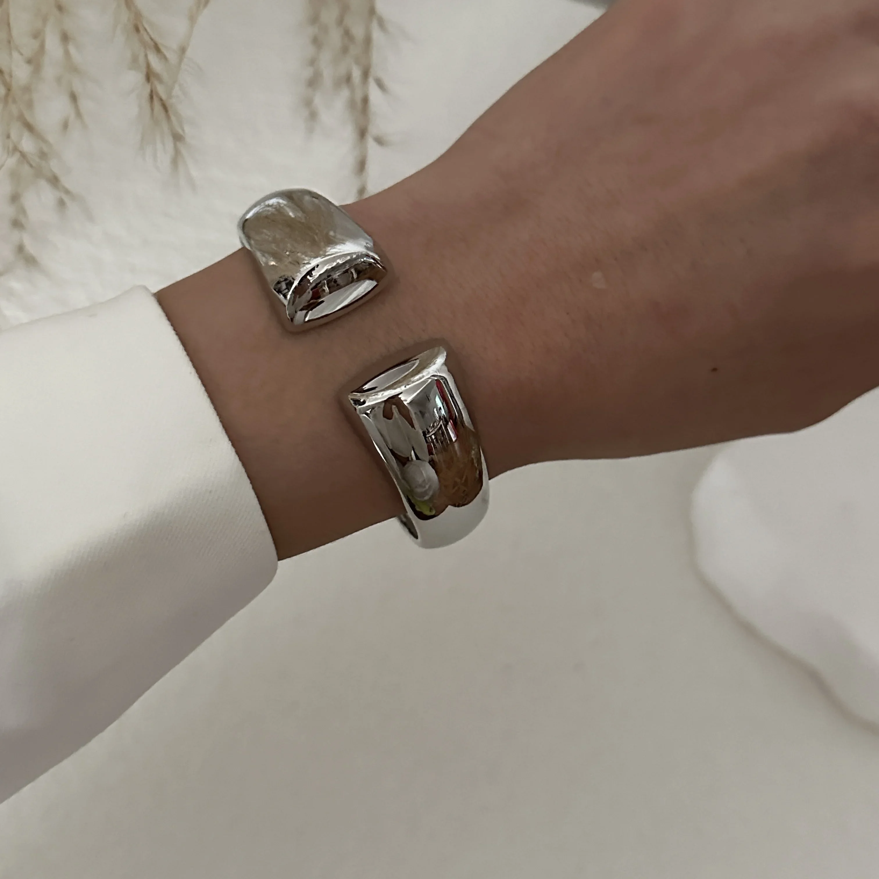Hip Hop Punk Geometrische Breite Manschette Armreifen Für Frauen Luxus Gold Farbe Unregelmäßige Metall Armreifen Männer Übertrieben Hand Schmuck Geschenk – Detail 11