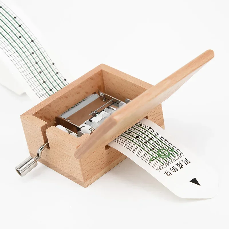Present Music Box Wooden Hole Paper Tapes Hand-Cranked Music lovers 70 * 63 * 50mm Puncher Suitable High Quality