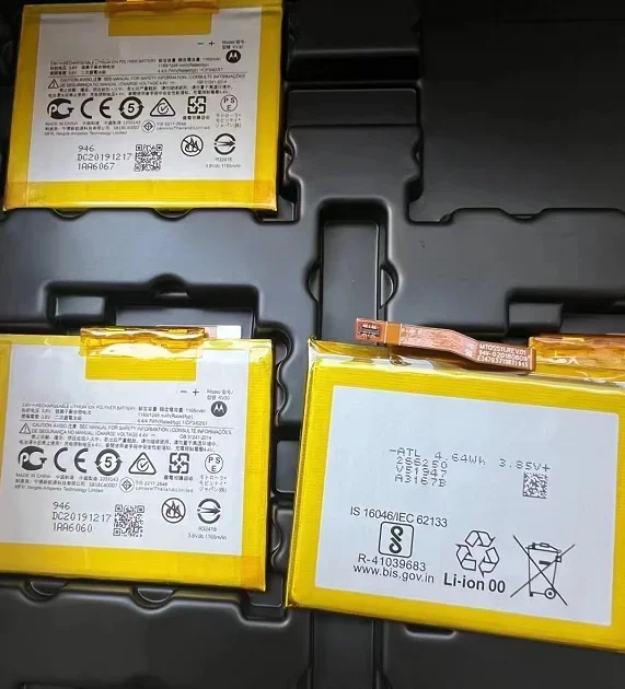 

Для Moto/Motorola Kv30 1165MAh Совершенно новый телефон