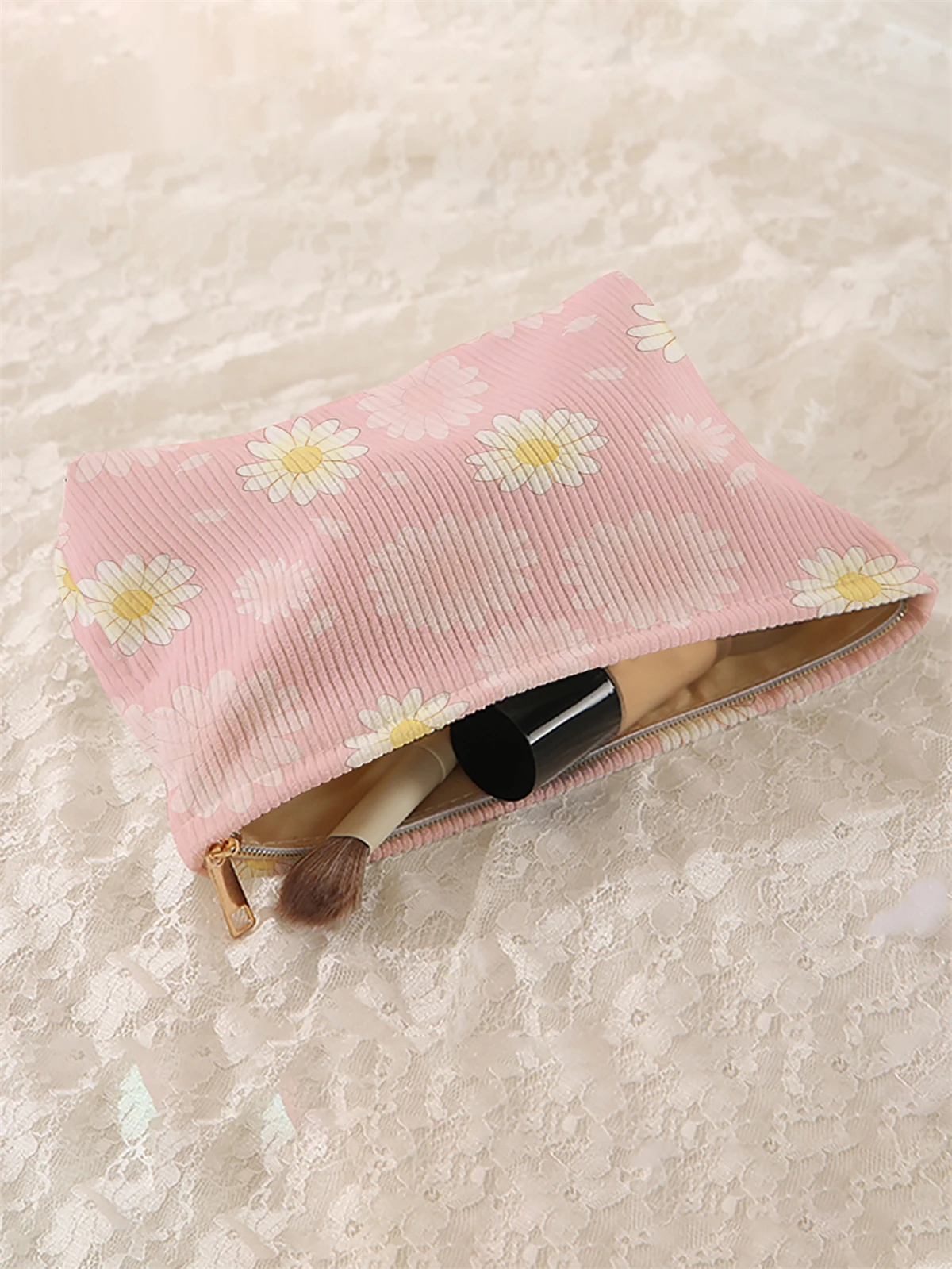 1 chrysanthemum patterned corduroy makeup bag, lightweight zipper makeup storage box, multifunctional bag with lining