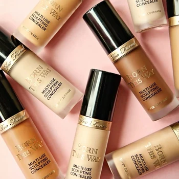 Correttore Multiuso a Copertura Totale Too Faced Makeup Born This Way con Acido Ialuronico, Ritocca un'Ampia Gamma di Tonalità Perfette