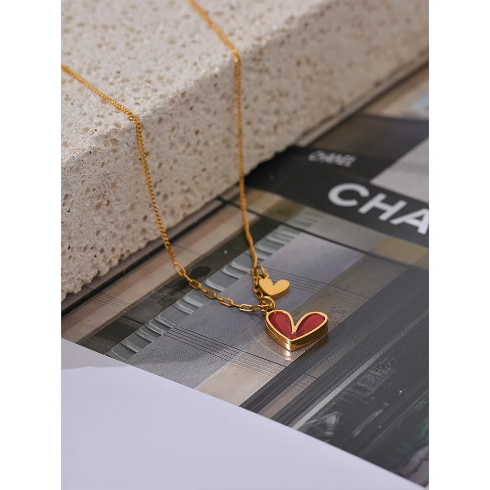 Yhpup Heart Pendant Necklace