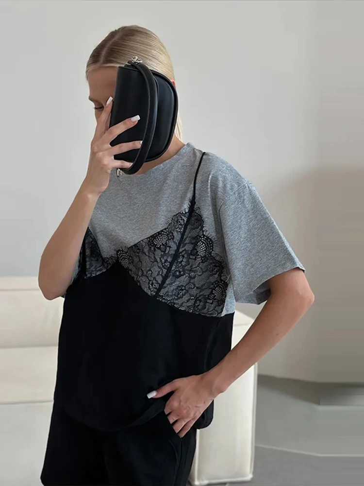 Spitzen-Patchwork T-Shirt mit Fake-Zweiteiler-Effekt für Damen, Eleganter Rundhalsausschnitt, Kurzarm, Locker Geschnittenes Oberteil, Frühlings-Chic, Neue Club- und Partykleidung – Detail 39
