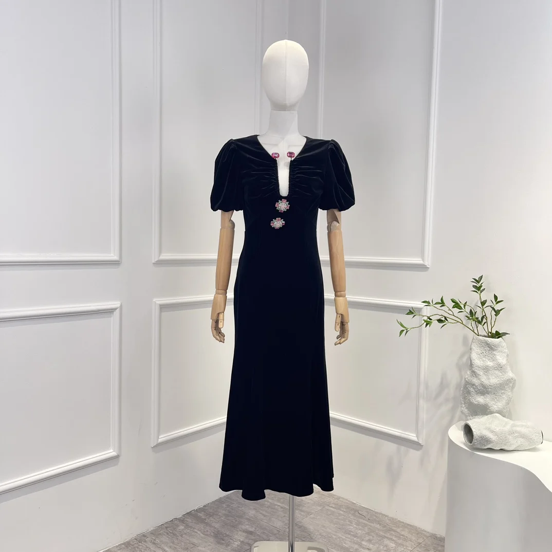 

Worldcloset New Self 2023 Female Autumn Potrait Original Quality Black Short Puff-sleeve Open Neck Maxi Mermaid Dress