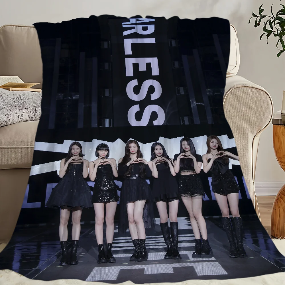 KPOP L-LE S-SSERAFIM skicomfort warm Soft Baby blanket suitable Home Kids Lunch Blanket Suitable for Home Office Daily Use Cover 6