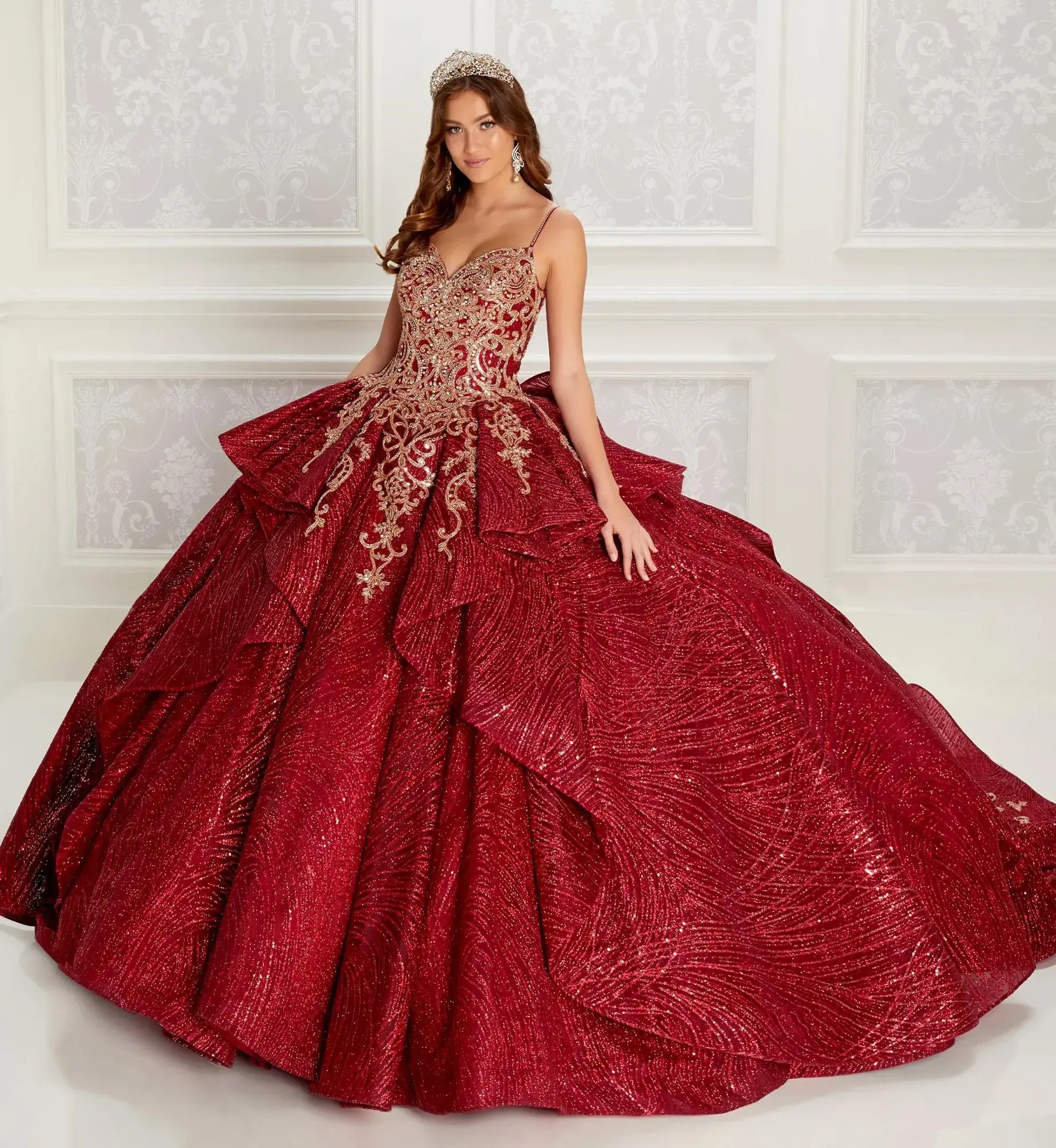 

Burgundy Charro Quinceanera Dresses Ball Gown Spaghetti Straps Appliques Lace Beaded Puffy Mexican Sweet 16 Dresses 15 Anos