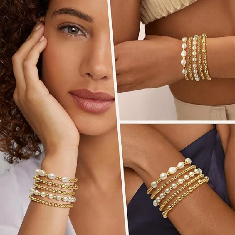 Set di braccialetti con palline dorate con iniziali personalizzate: braccialetti impilabili con perline - Italia