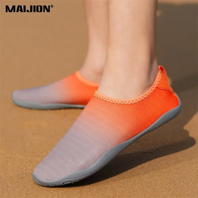 Men Women Comfortable Swimming Slip-On Lightweight Quick-Dry Barefoot Water Shoe Breathable Non Slip Beach Seaside Aqua Shoe