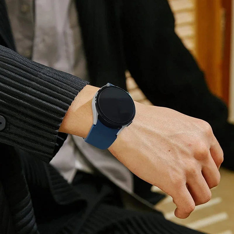 Sleek Silicone Watch Strap - 20mm
