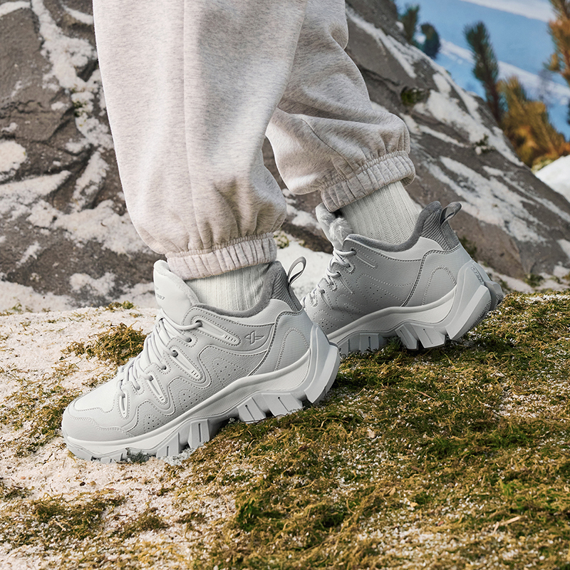  Xtep Chuan Xing For Men 2024 Winter Cotton Shoes Rebound Soft Leisure Durability Support Training   Sneakers 876419370003 