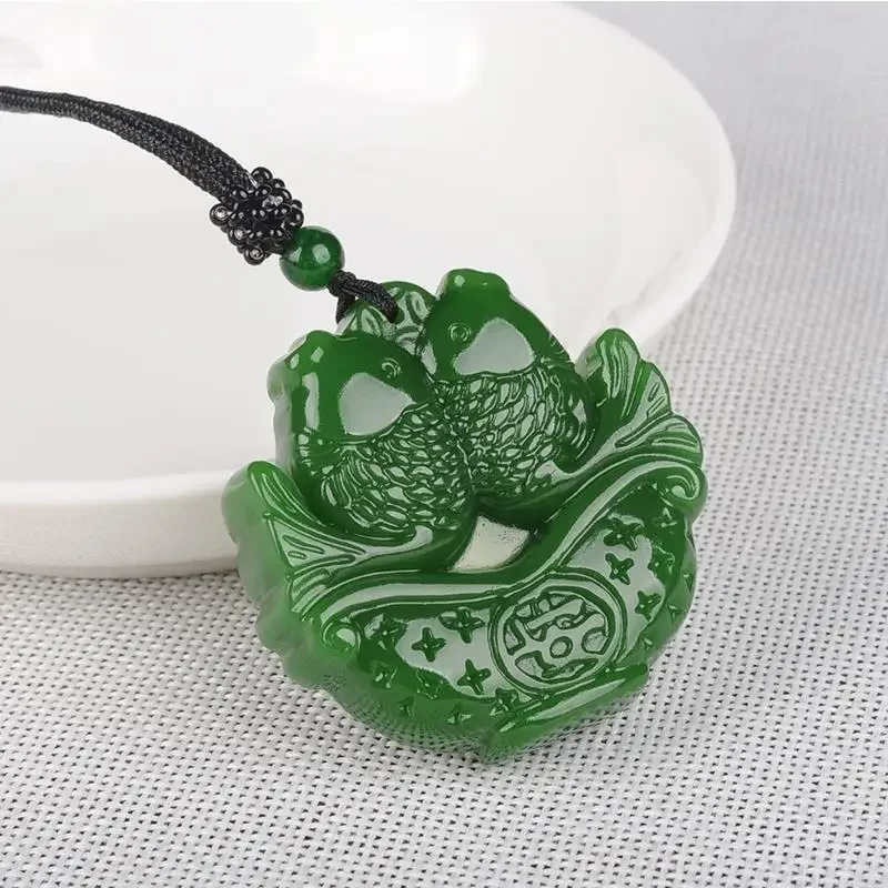 Pendant necklace Natural green jade carp pendant necklace Chinese jadeite Hand-carved charm Jewelry Fashion amulet Gifts For women men