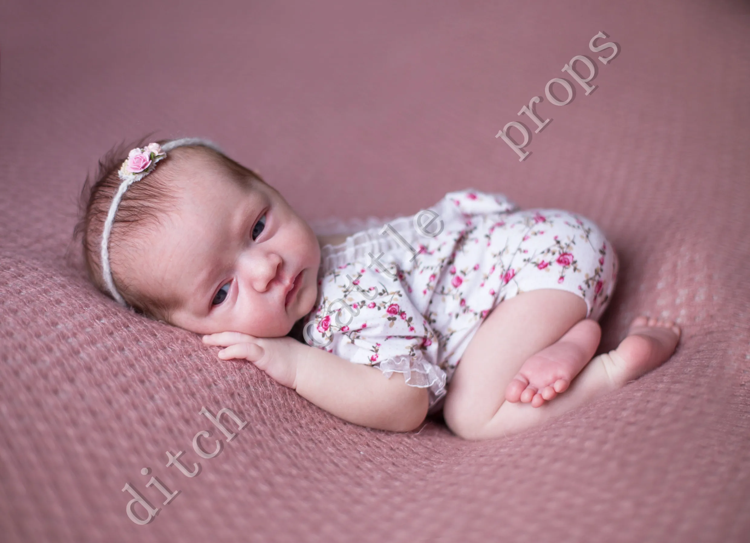 150*150cm Knitted Acrylic Thin Fabric Newborn Baby Photography Photo Props Backdrop Blanket Newborn Basket Stuffer