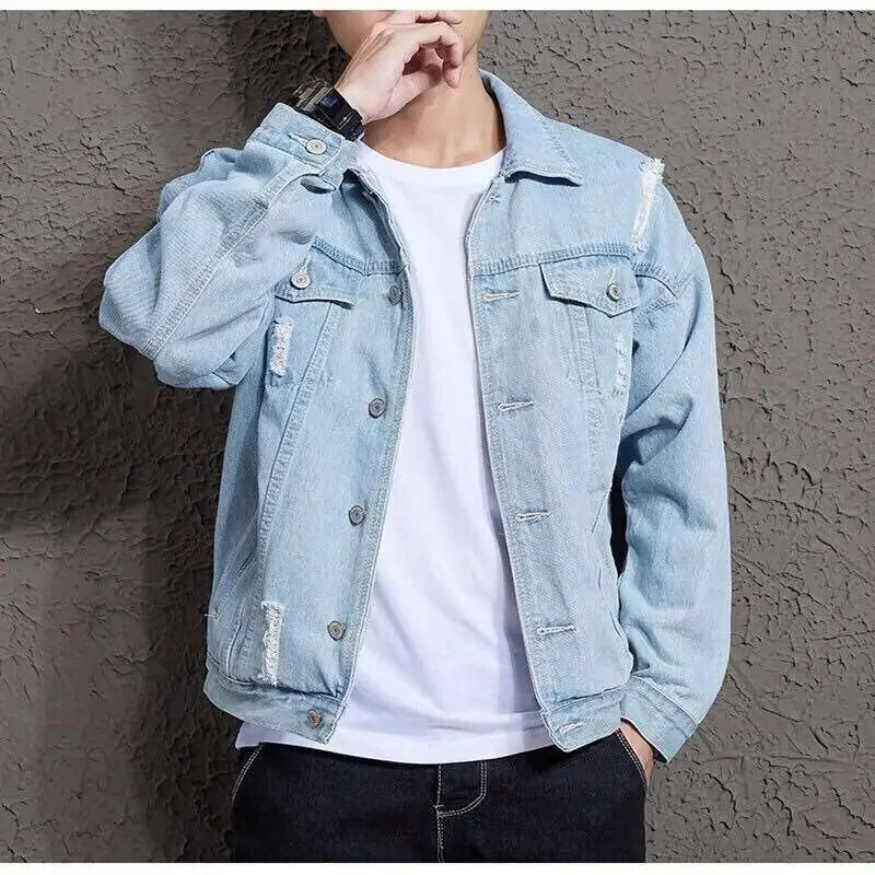 Abrigo vaquero para hombre, chaqueta vaquera con botones, holgado, con agujeros, rasgado, estilo rockero, de Corea, nuevo, al precio más bajo, ropa de hombre de moda desgastada