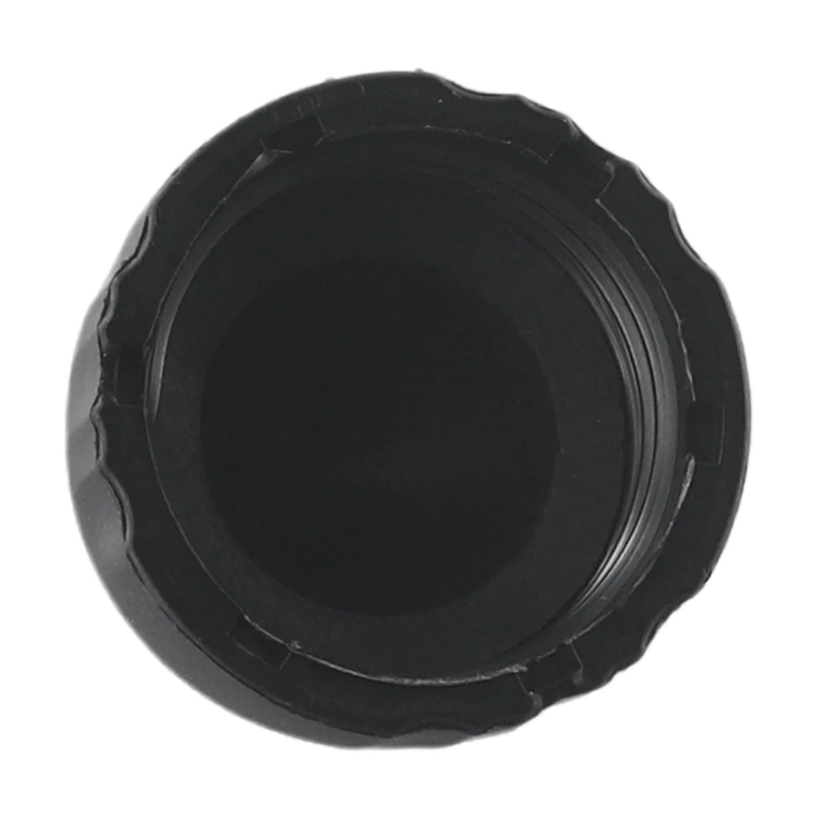 

Reliable Oil Tank Cap Cover Primer Compatible with For Ryobi Chainsaw Models P540 P541 P542 P545 (65 characters)