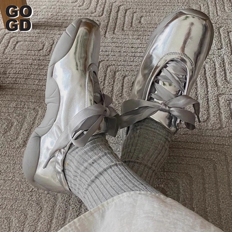 GOGD 여성용 실버 발레 스타일 스니커즈, 실크 레이스업 스포츠 스니커즈, 라운드 토 플랫 댄스 슈즈, 2024 신상