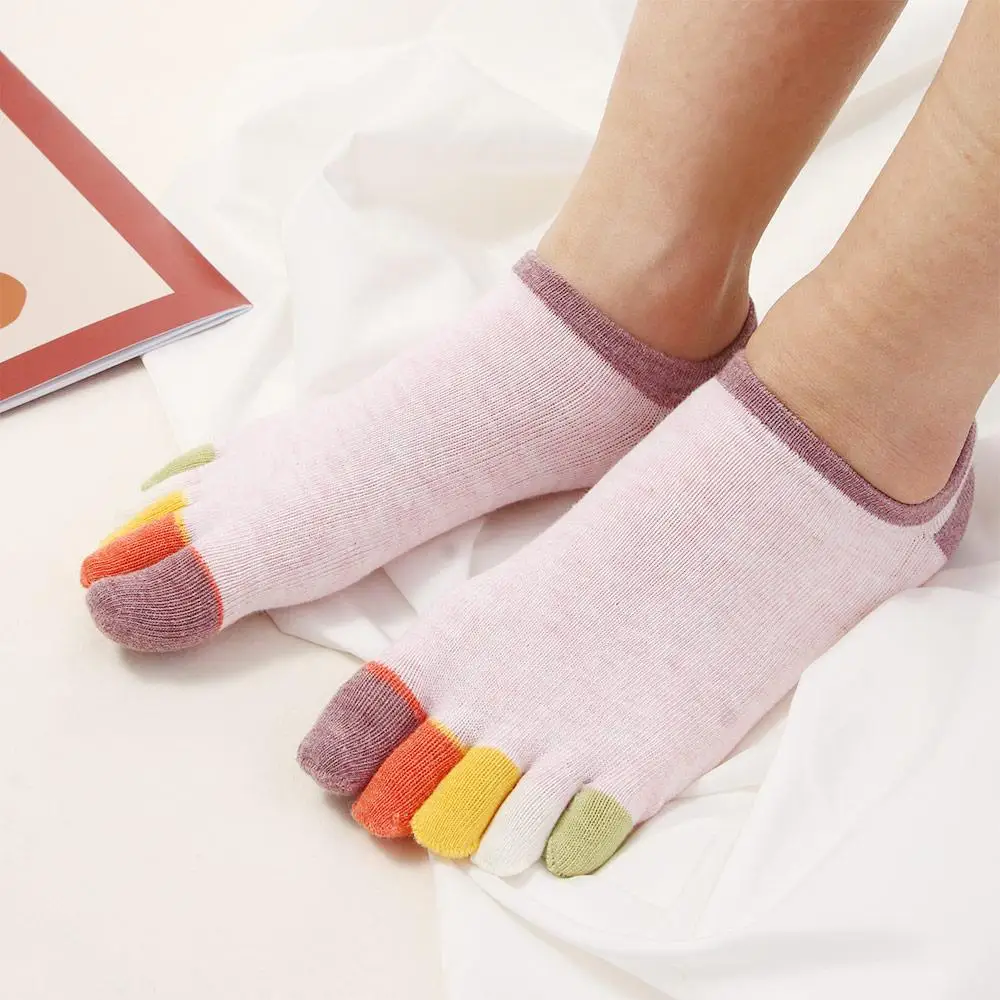 Yoga Fashion Invisible Sweaty Breathable Boat socks Toe socks 5 Fingers Socks Ankle socks