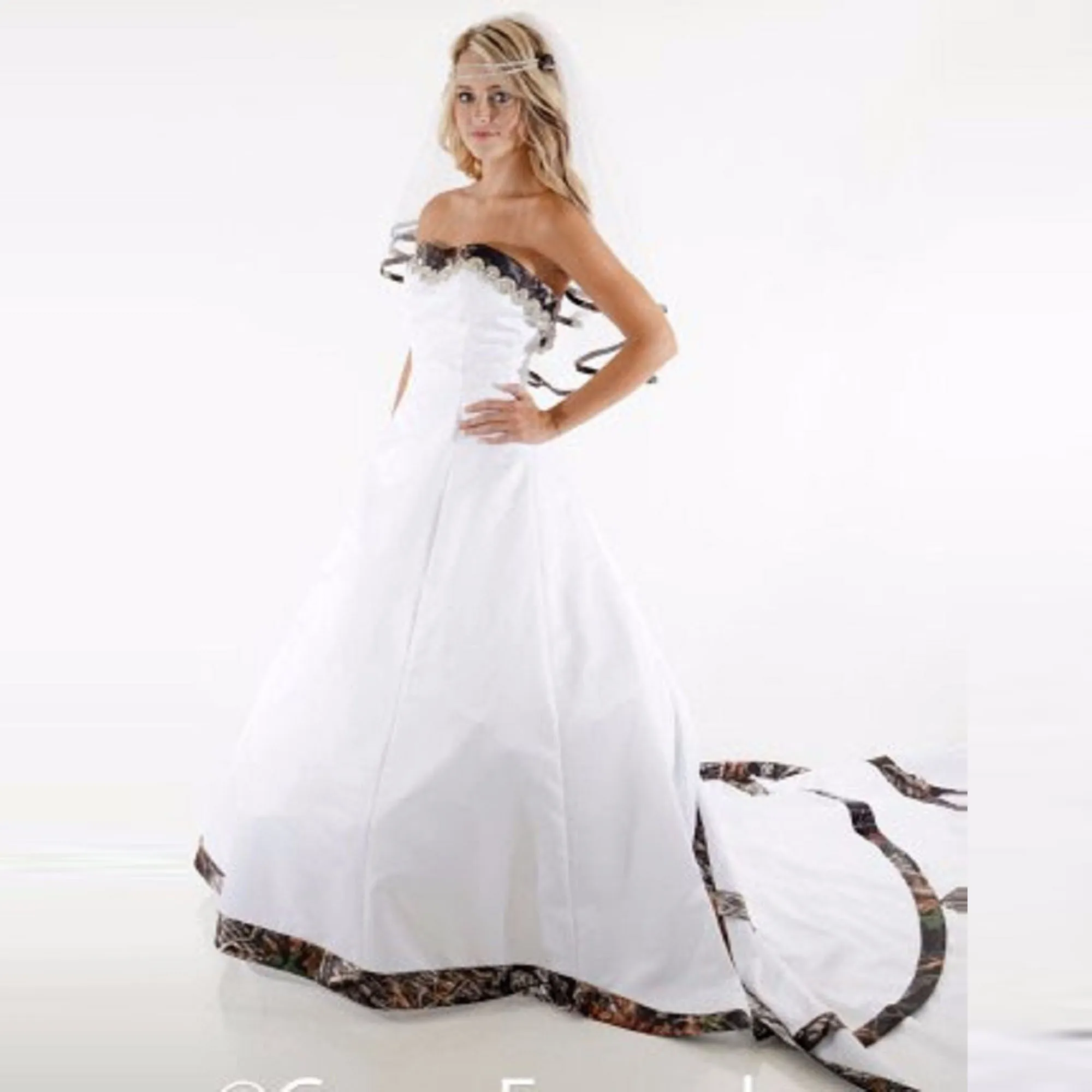 Sweetheart Satin Aline Camo Wedding Dresses Tiered Camouflage Bridal