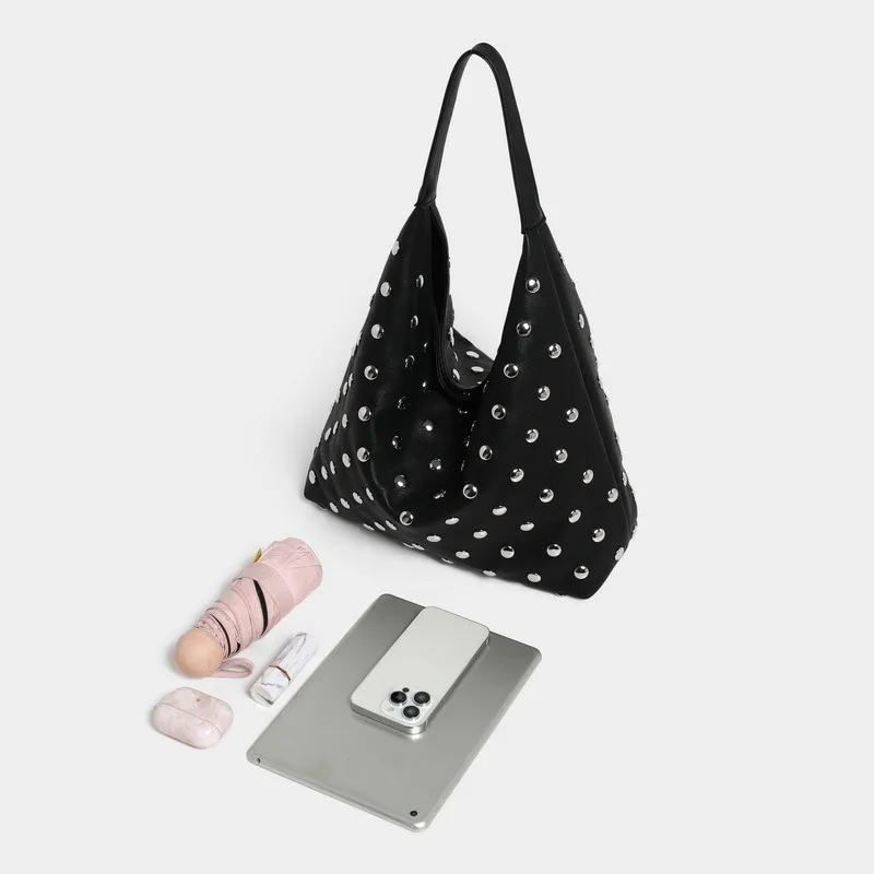 Fashion Hollow Rivet Large Capacity Tote Bag Hobos Women Handbags Luxury Soft Pu Leather Shoulder Bags Trend Big Shopper Purses