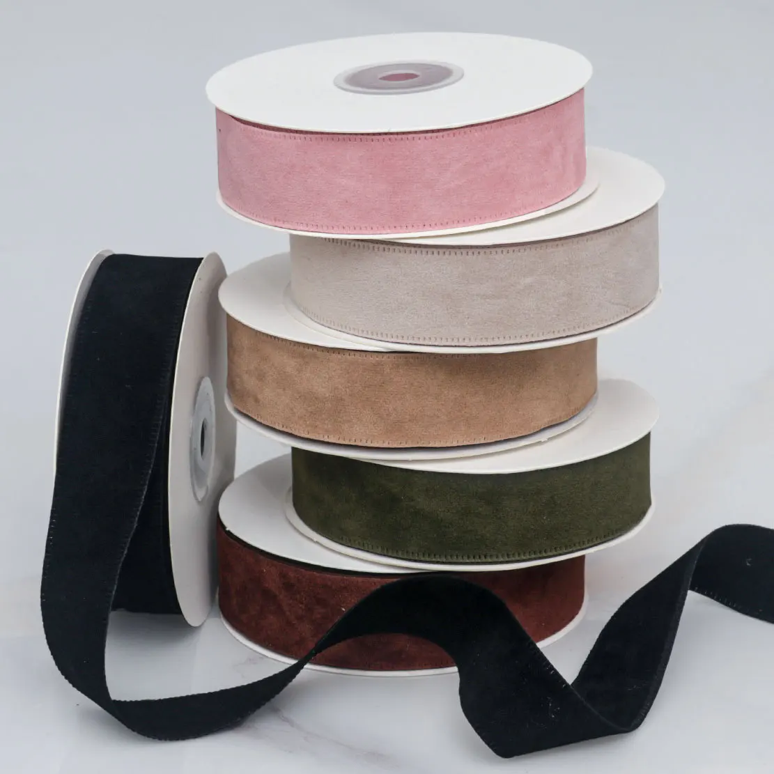 10야드/롤 10MM/15MM/25MM/40MM 리본 선물 포장 웨딩 파티 꽃다발 장식 DIY 공예 폴리에스터 스웨이드 리본