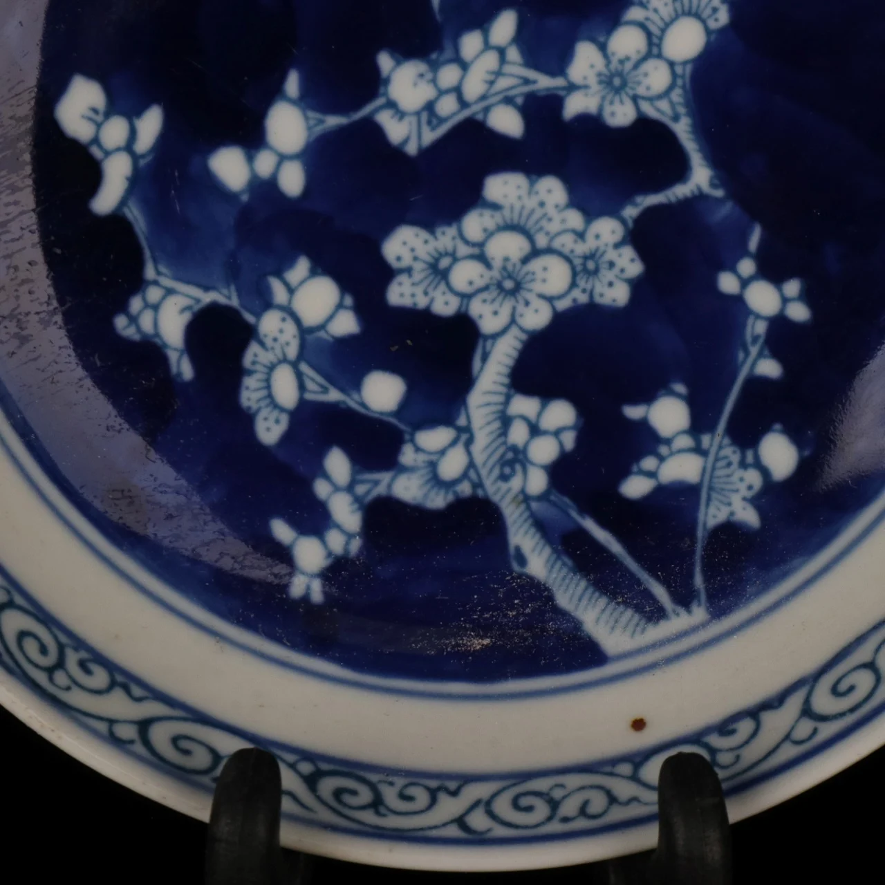 Antique Porcelain Blue and White Plum Blossom Pattern Small Plate Decorative Ornament 5
