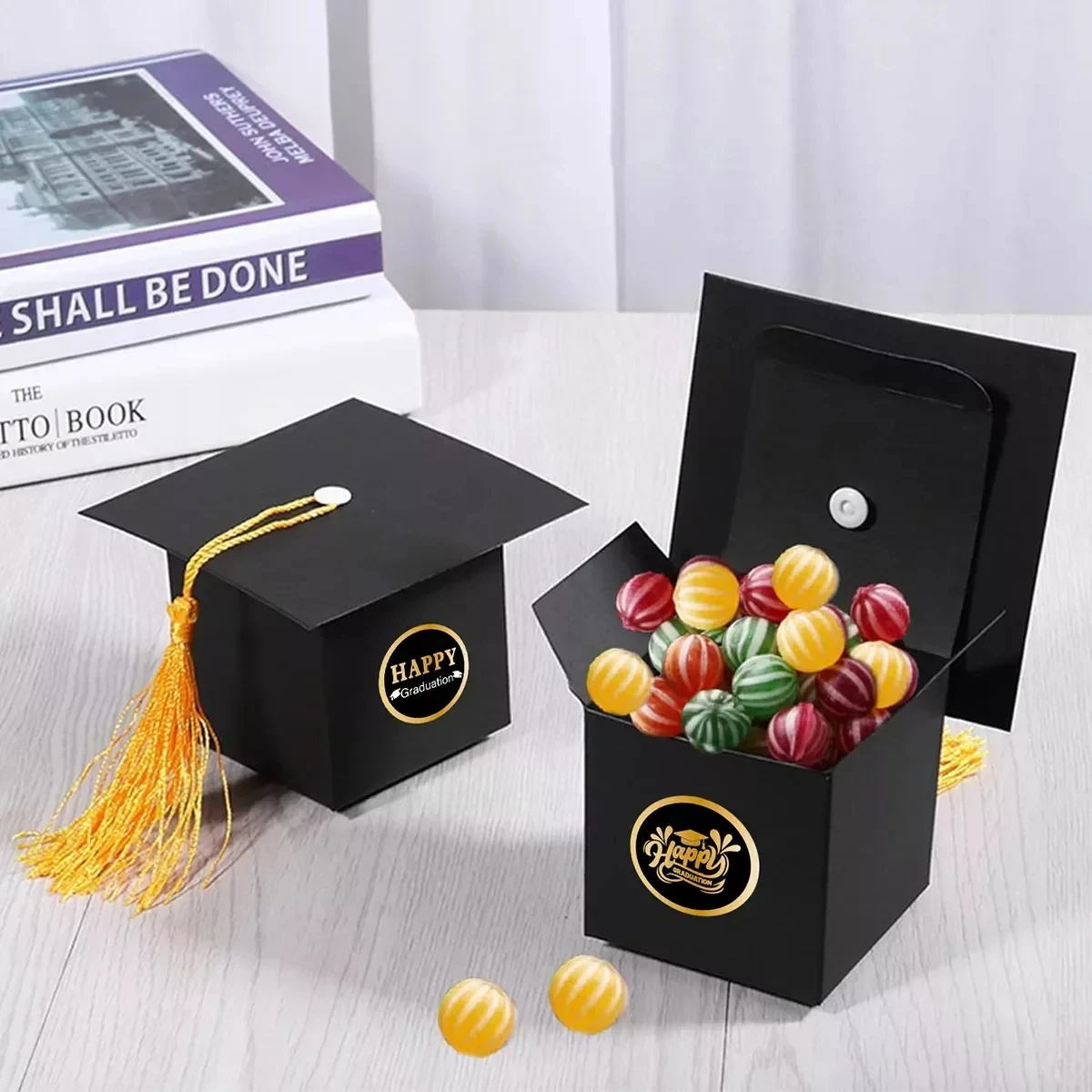 12pc/set Graduation Candy Box with Stickers Bachelor Cap Congrats  Gift Packaging Box Graduate Party Decoration Supplies