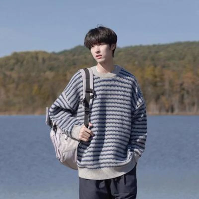 

Striped Men's Sweater Pullover Korean Style Male Loose Knitted Sweater Trend Thick Top Streetwear hip hop y2k Mens Clothing