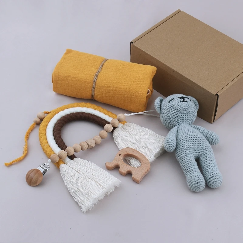 conjunto-brinquedos-cobertor-bebe-97be-enfeite-quarto-bebe-corrente-chupeta-calmante-para-boneca