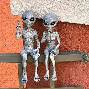 Statue d'alien en résine drôle, décoration de jardin extérieur, Sculpture naine ovni, décoration de bureau pour la maison, Halloween, ornements de noël 1
