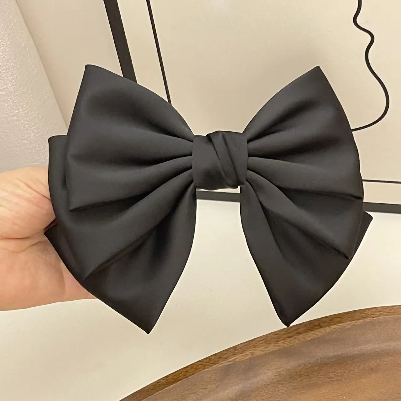 1 Stück koreanische Version Herbst und Winter neue Haarspange mit schwarzer Schleife, Haarspange, Hinterkopfspange, oberer Clip, Haar-Accessoire – Detail 8