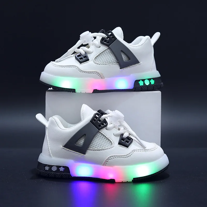 Hot Sales Fashion Four Seasons Baby shoes Casual LED Lighted Lovely Infant Tennis Classic Sports Lace Up Girls Boys Toddlers 3