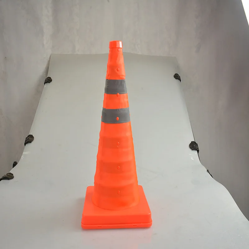 KOOJN 45CM Safe Parking Telescopic Road Cone Road Warning Cone with Light Emergency Reflective Barrier