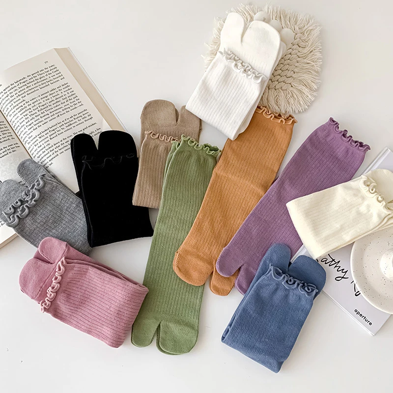 Tabi Toe Socks Unisex Cotton Split Toe Socks Simple Comfortable Two-Toed Japanese Harajuku Men Women's Tabi