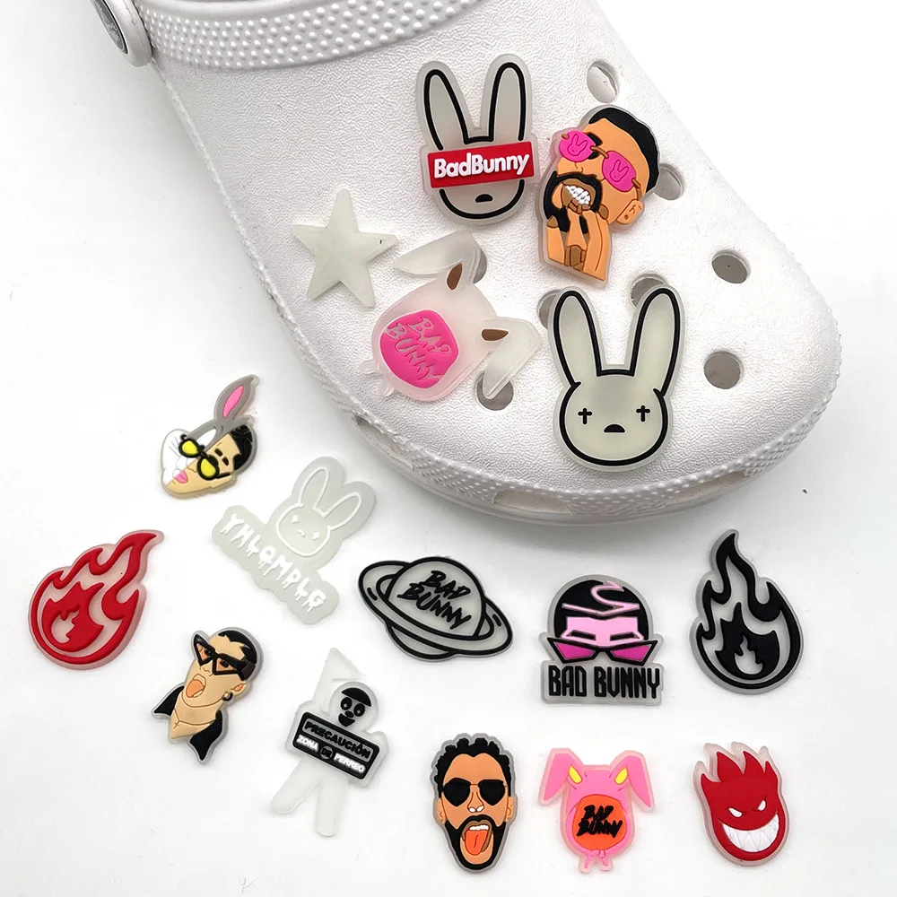 Hot Sale 1pcs PVC Shoe Charms for Crocs Accessories Funny Green Frog Badge  Women Sandals Buckle Kids Pins Men Decoration Jeans