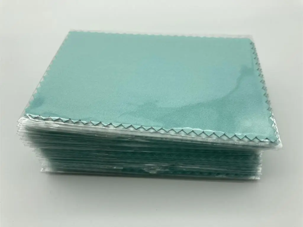 50PCS 10*6.5cm 실버 폴란드어 천 청소 보석 Opp 가방에 대 한 닦아 개별 포장 스웨이드 패브릭 소재
