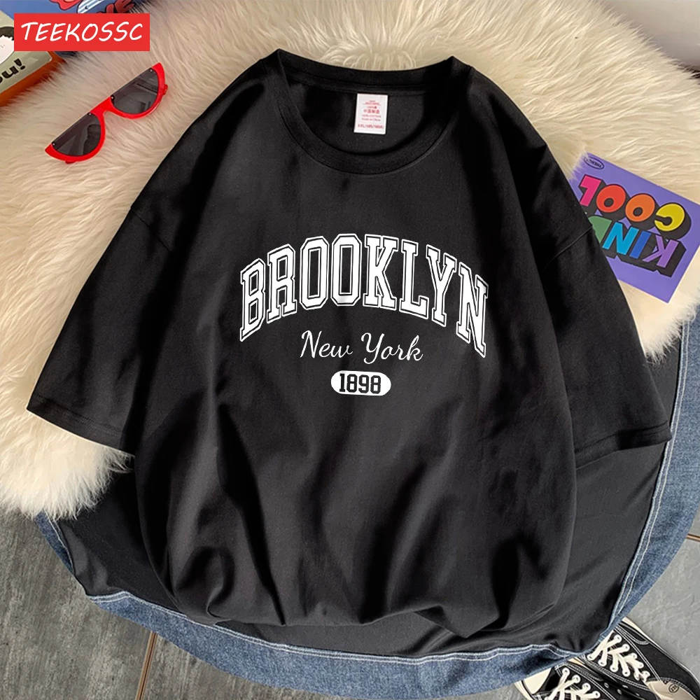 Brooklyn New York 1898 City Letter T-Shirt Mans Shoulder